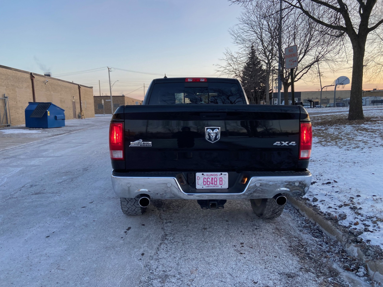 RAM 1500 Classic Big Horn 4x4 Crew Cab 6'4" Box 2019