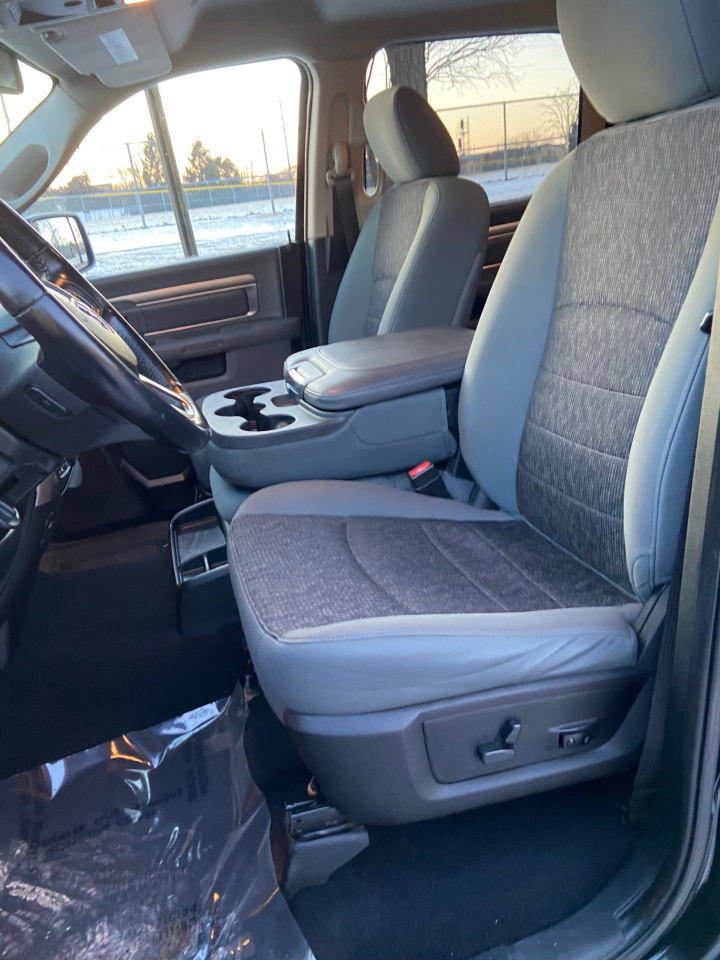 RAM 1500 Classic Big Horn 4x4 Crew Cab 6'4" Box 2019