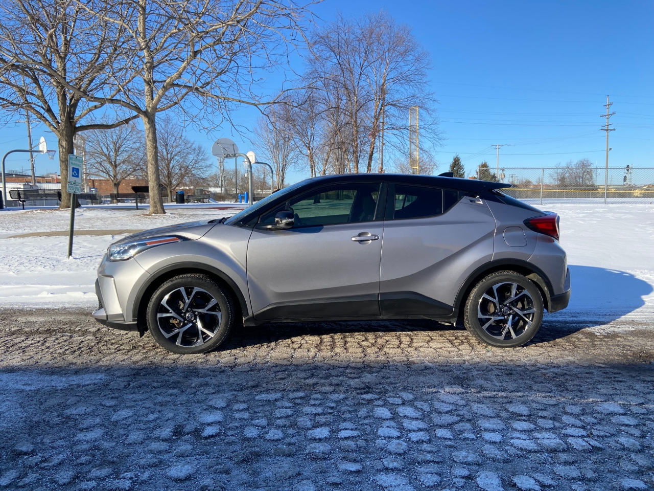 Toyota C-HR XLE 2020