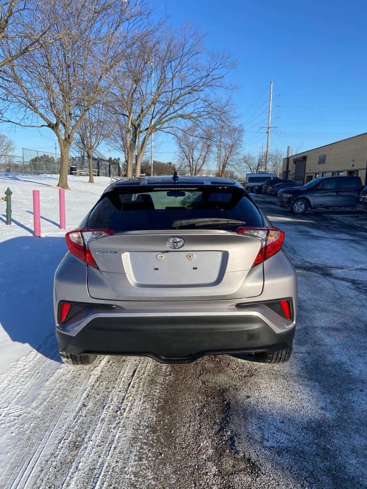 Toyota C-HR XLE 2020