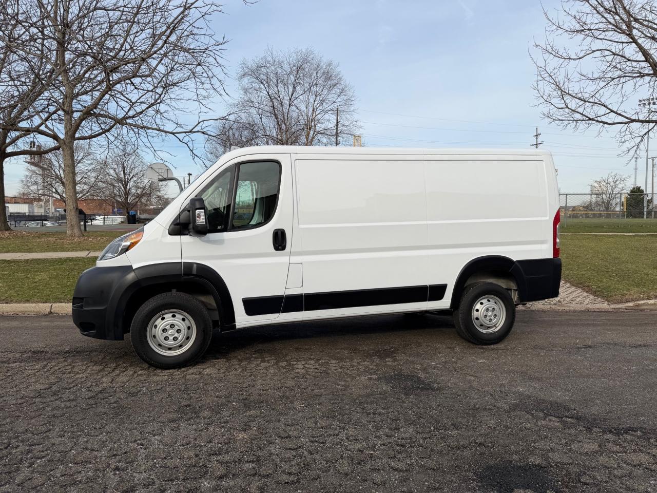 RAM Promaster 1500 Low Roof 136-in. WB 2020