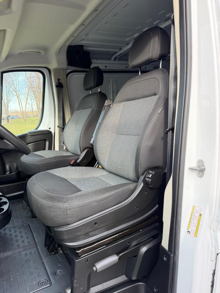 RAM Promaster 1500 Low Roof 136-in. WB 2020