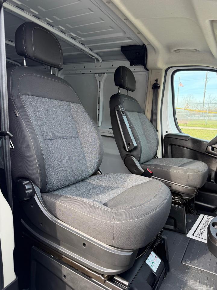 RAM Promaster 1500 Low Roof 136-in. WB 2020