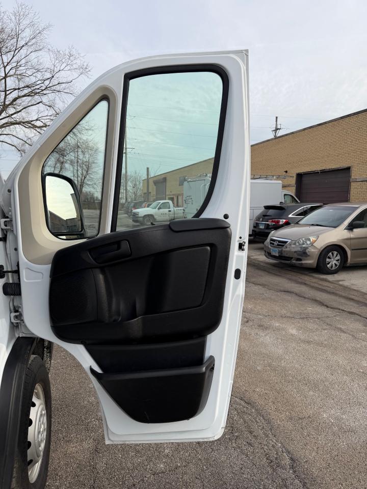 RAM Promaster 1500 Low Roof 136-in. WB 2020