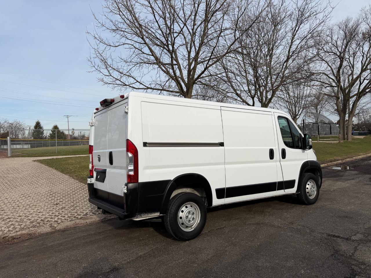RAM Promaster 1500 Low Roof 136-in. WB 2020