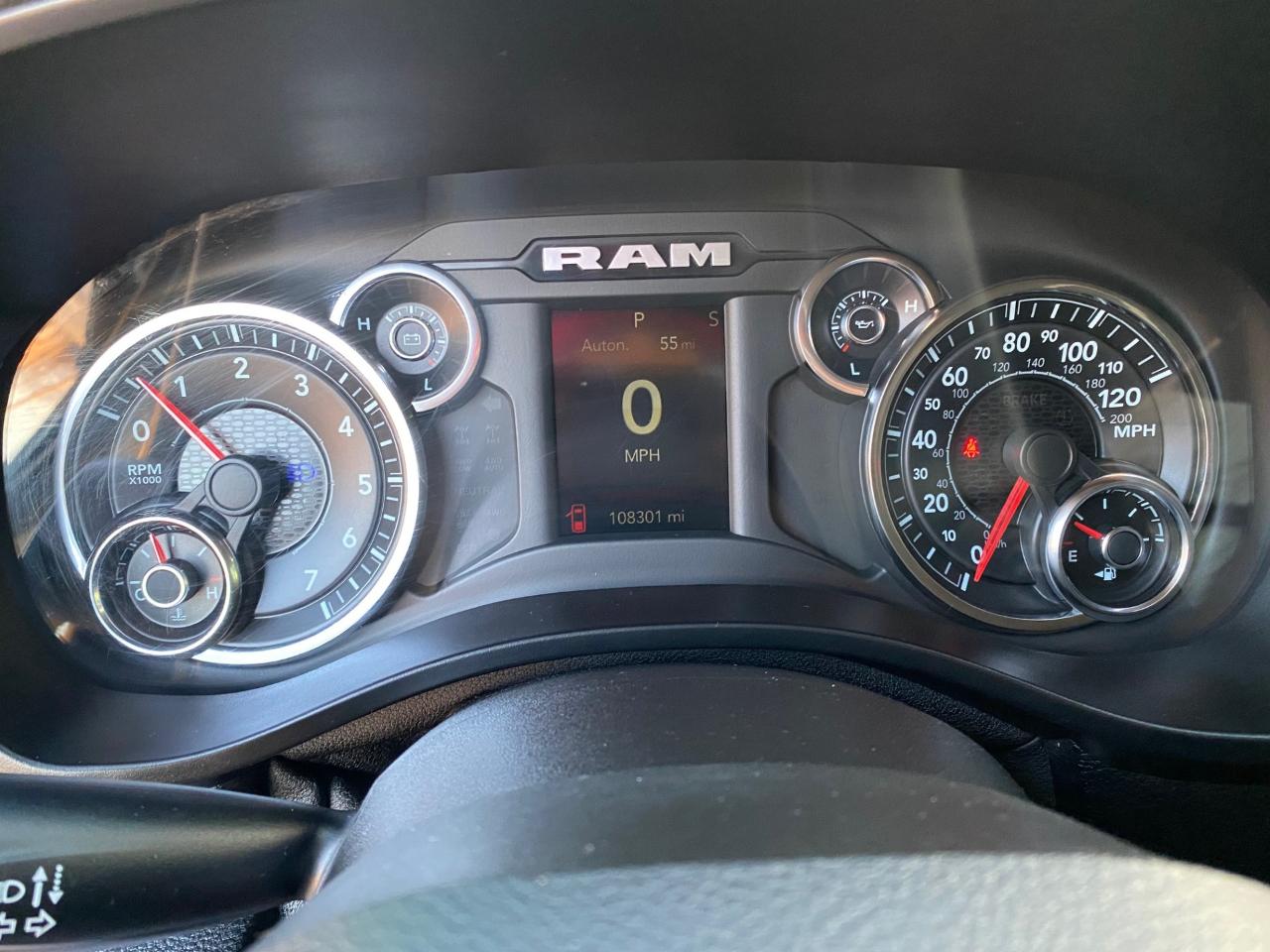 RAM 1500 Big Horn Crew Cab SWB 4WD 2021