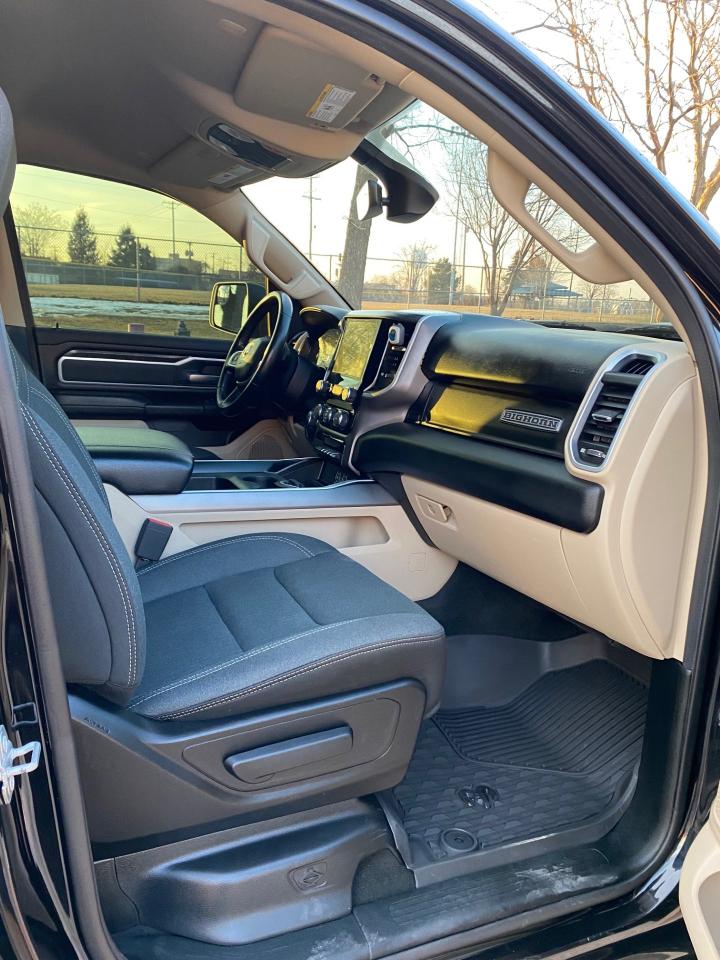 RAM 1500 Big Horn Crew Cab SWB 4WD 2021