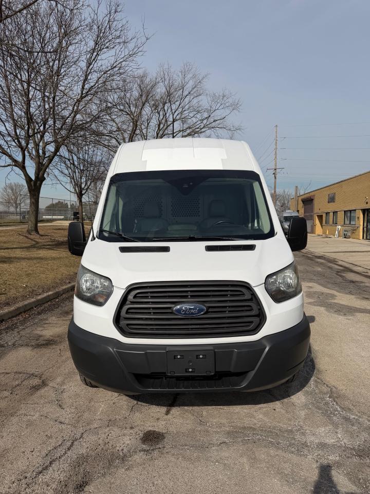 Ford Transit  2016