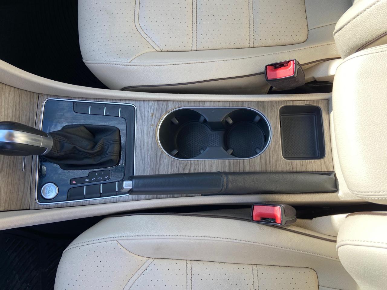 Volkswagen Passat SE 2018