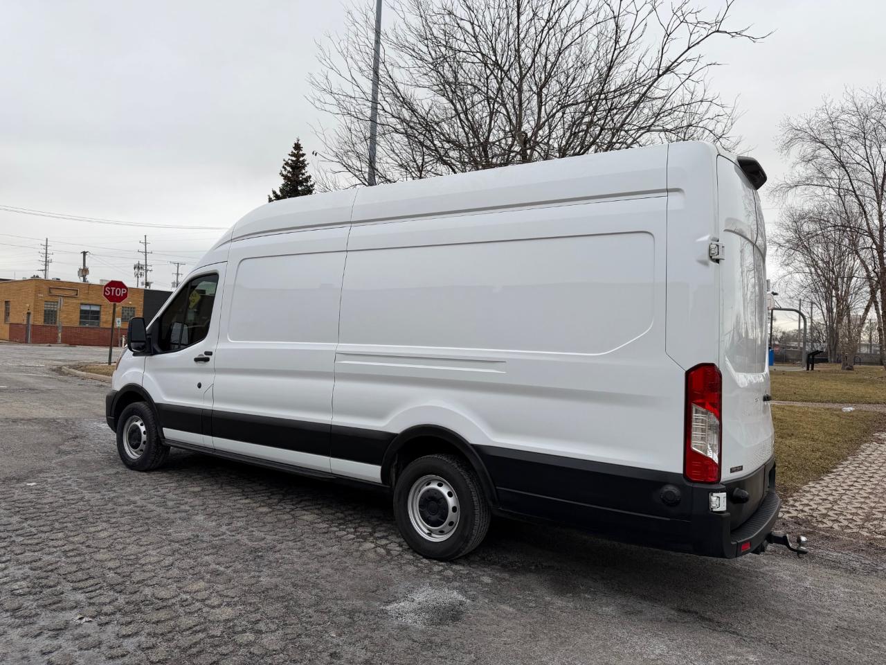Ford Transit  2023