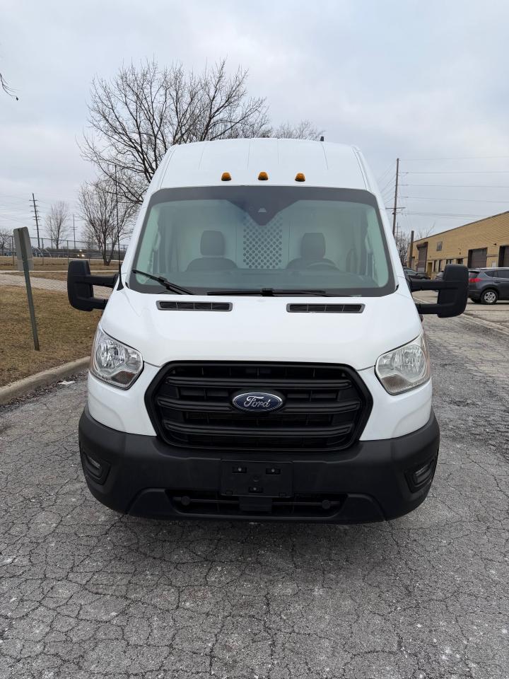 Ford Transit  2021