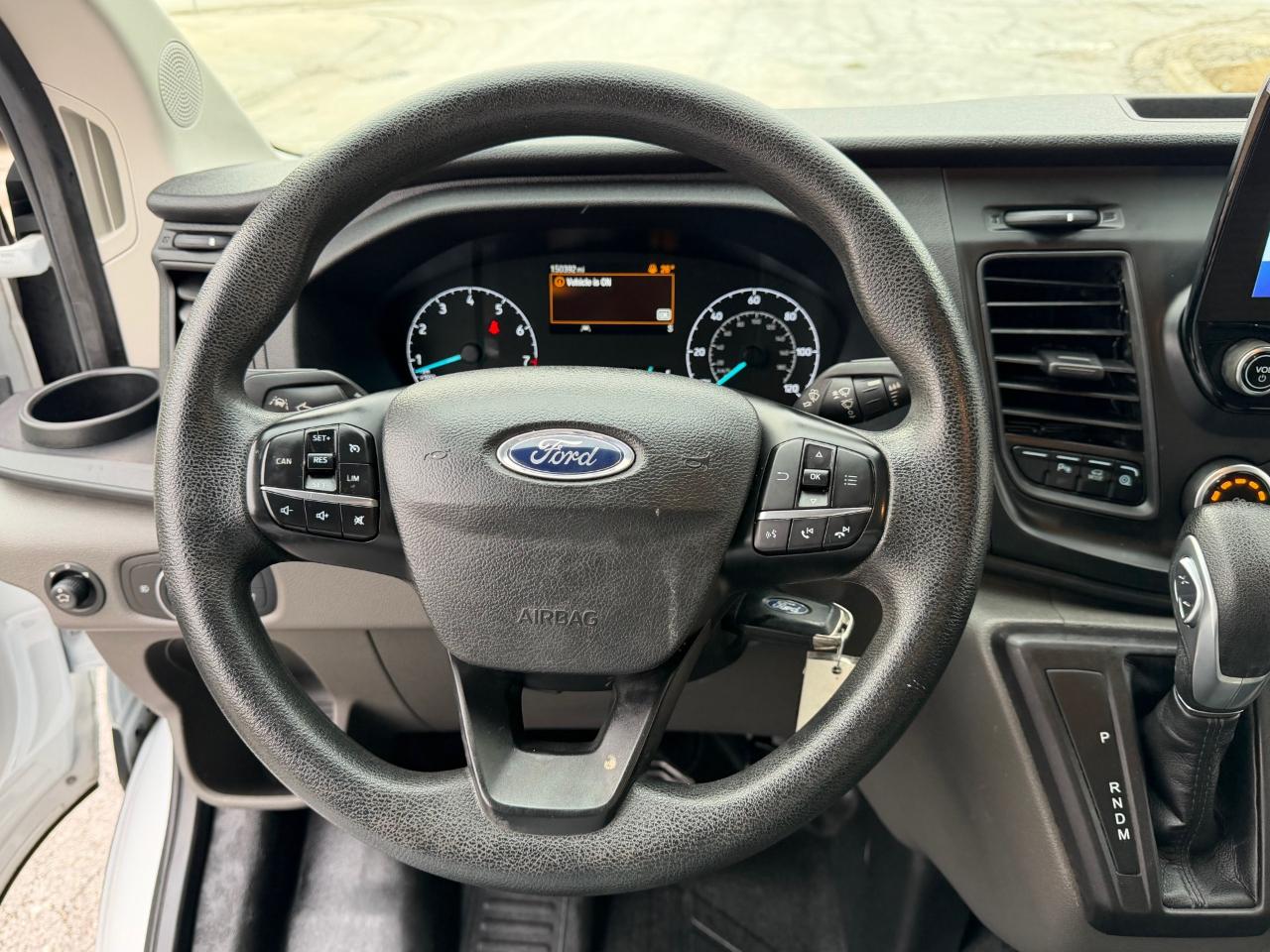 Ford Transit 250 Van Low Roof w/Sliding Pass. 130-in. WB 2020