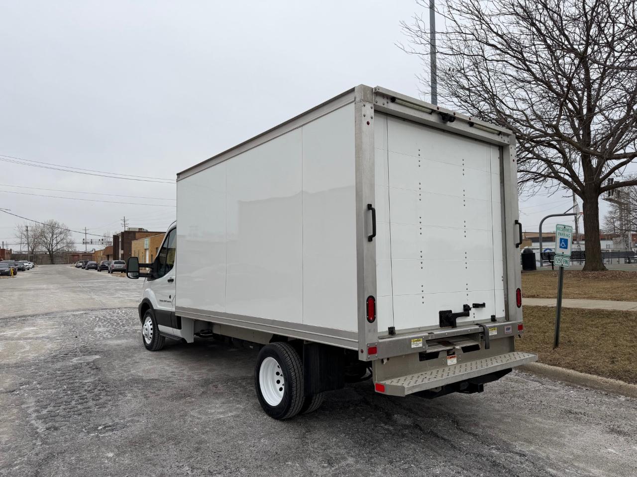 Ford Transit T-350 HD DRW 2019