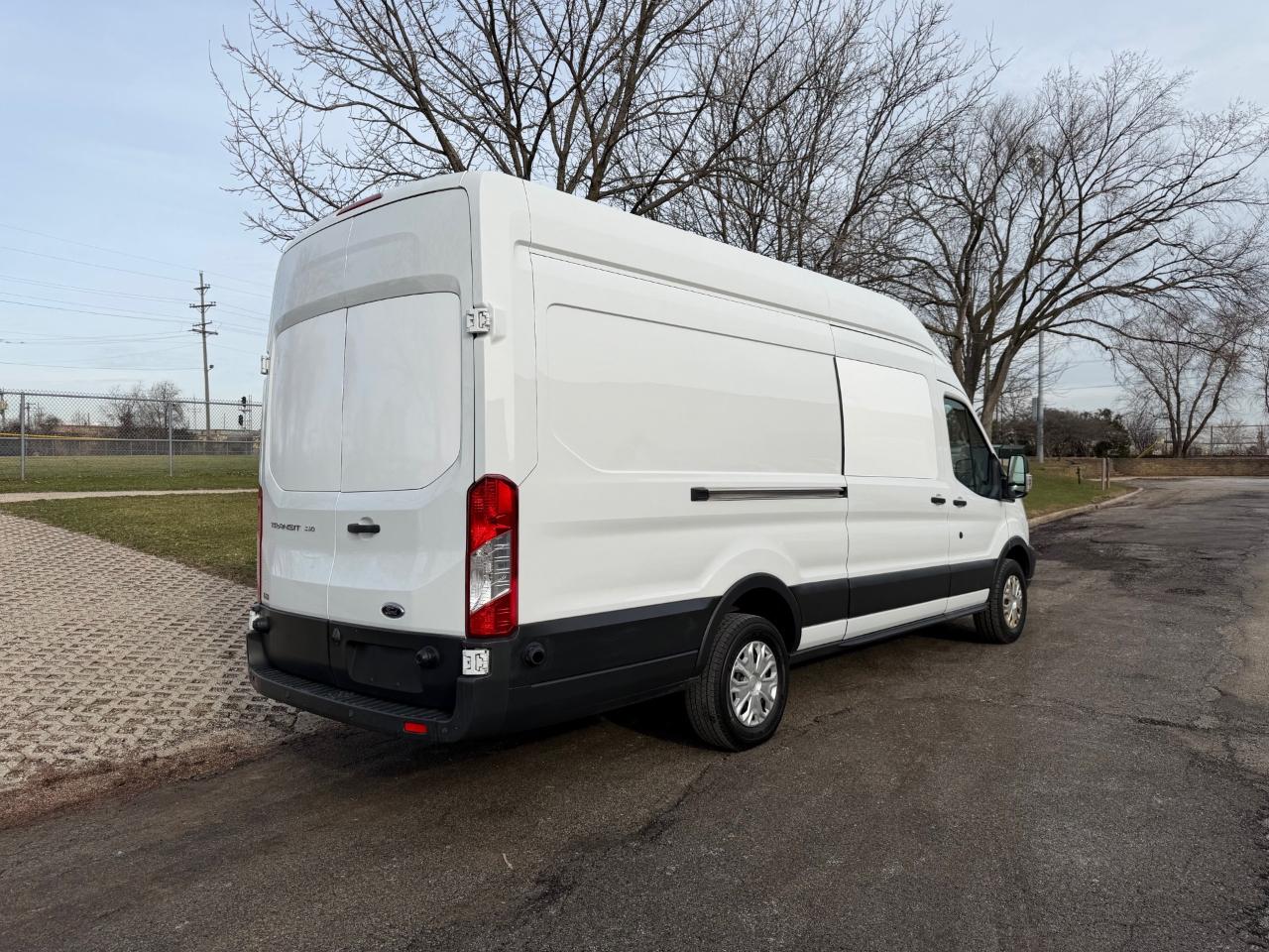 Ford Transit  2016