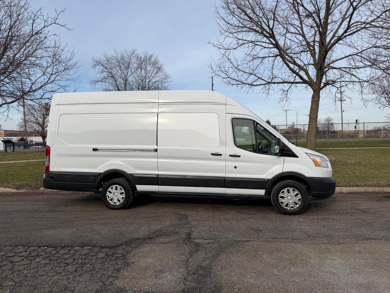 Ford Transit  2016