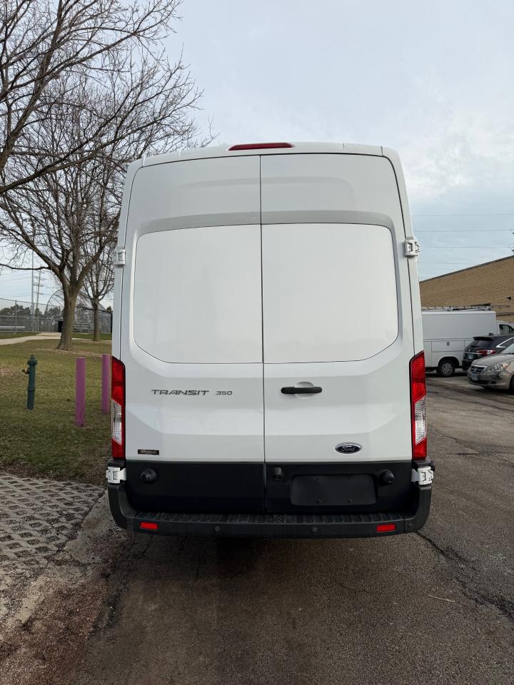 Ford Transit  2016