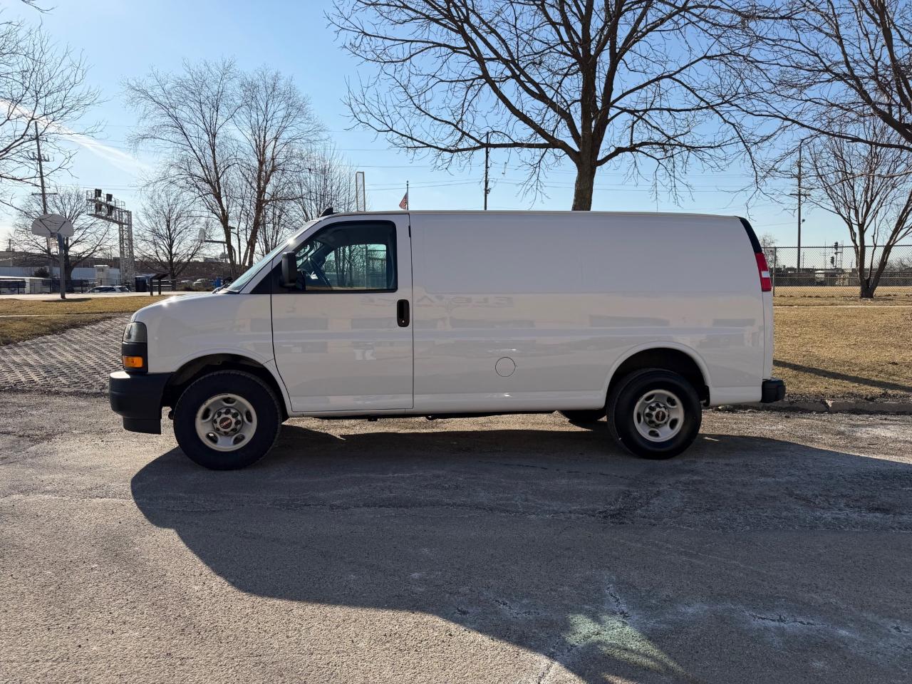 GMC Savana G2500 Cargo 2022