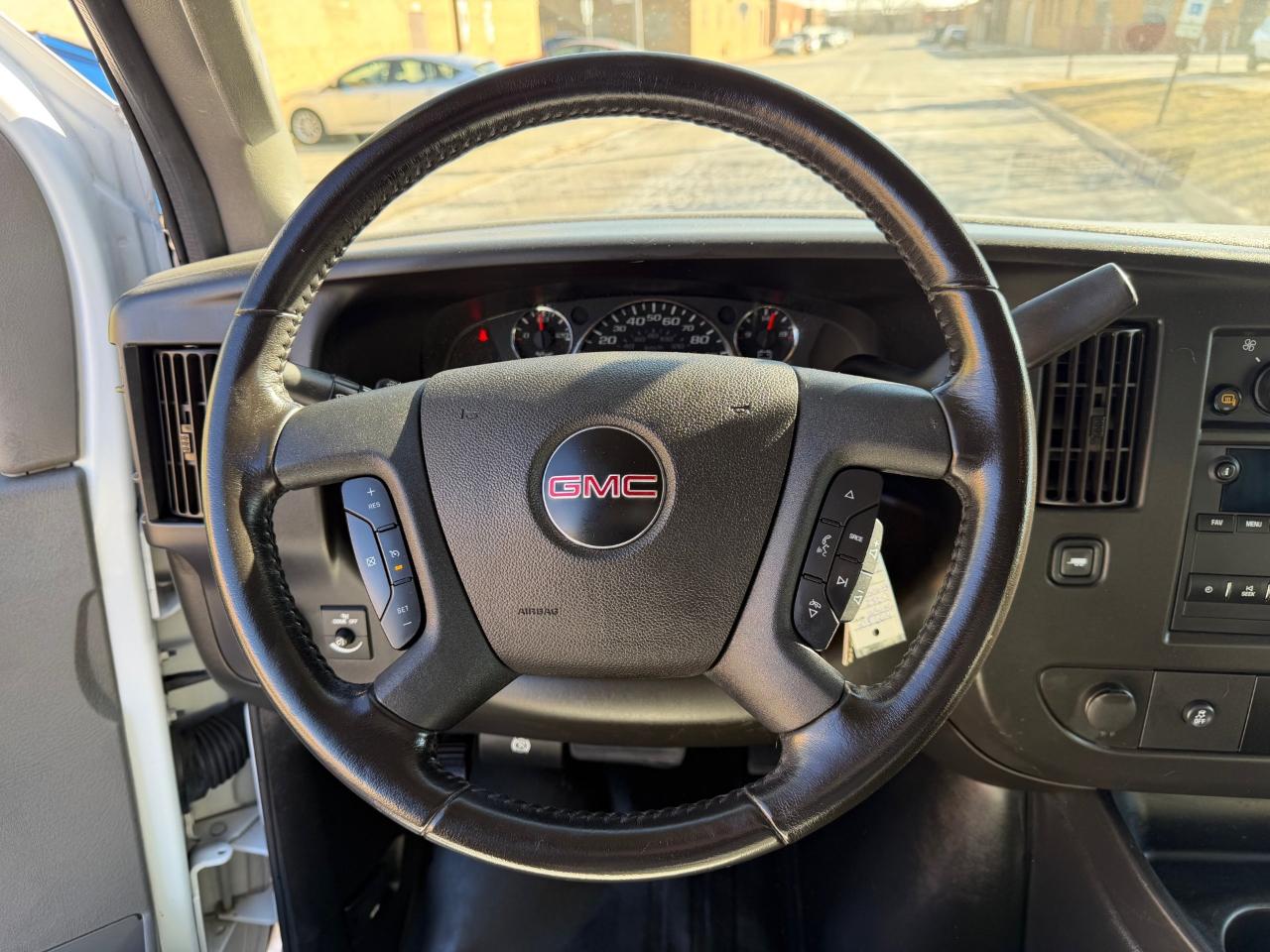 GMC Savana G2500 Cargo 2022