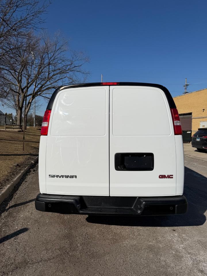 GMC Savana G2500 Cargo 2022