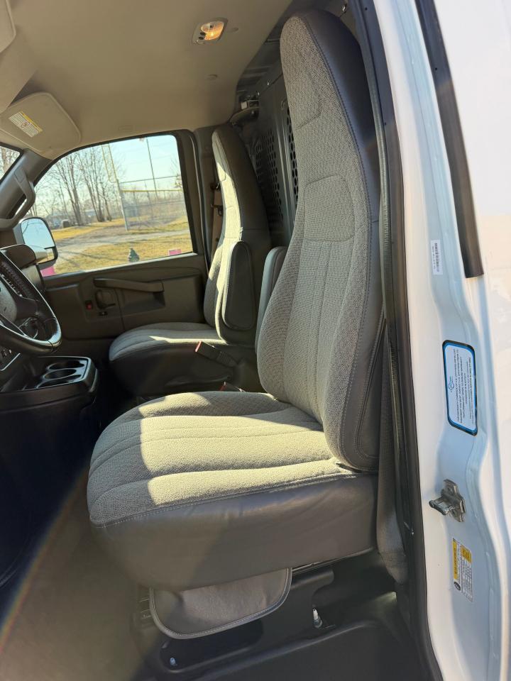 GMC Savana G2500 Cargo 2022