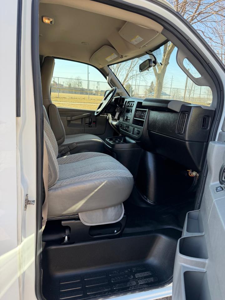 GMC Savana G2500 Cargo 2022