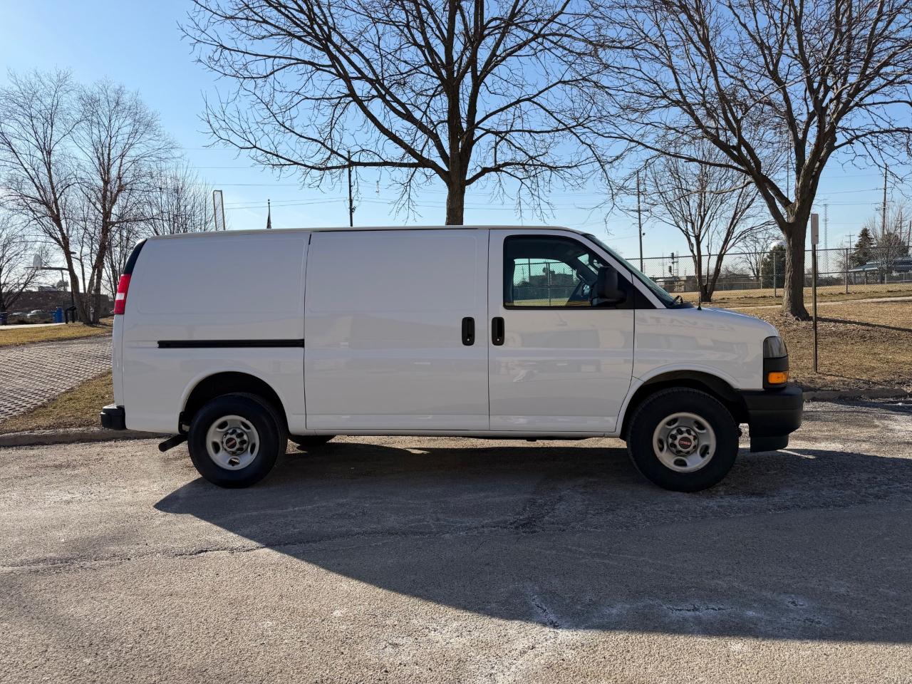 GMC Savana G2500 Cargo 2022