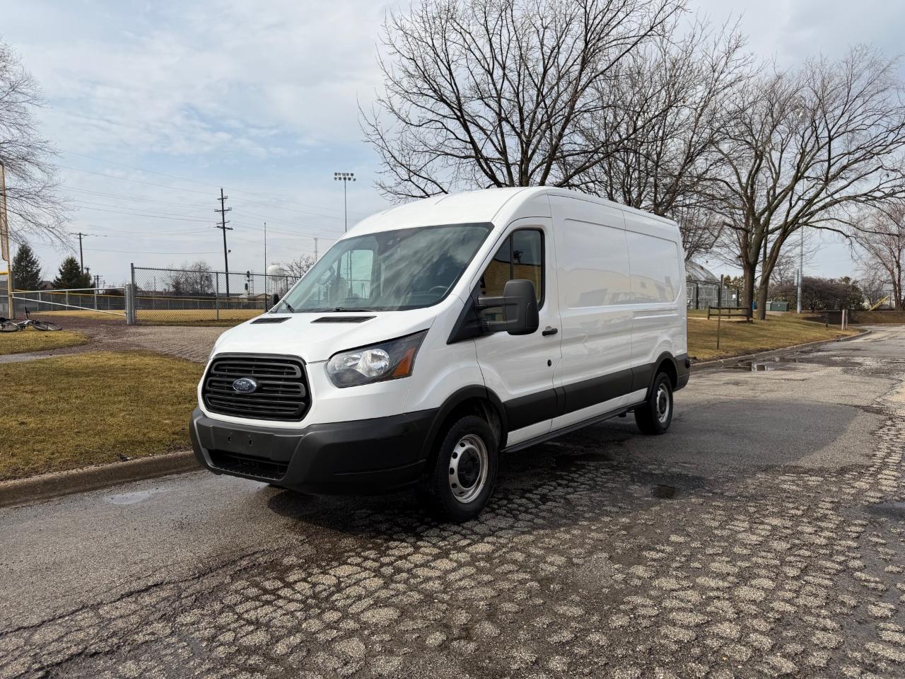 2019 Ford Transit 350 Van Med. Roof w/Sliding Pass. 148-in. WB