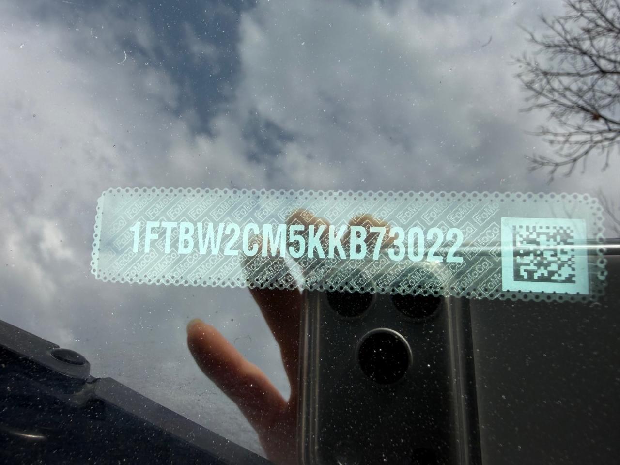 Ford Transit 350 Van Med. Roof w/Sliding Pass. 148-in. WB 2019