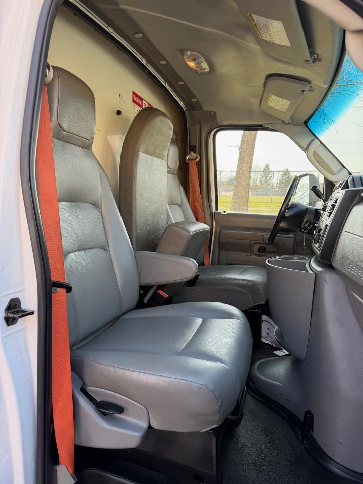 Ford Econoline E350 2019