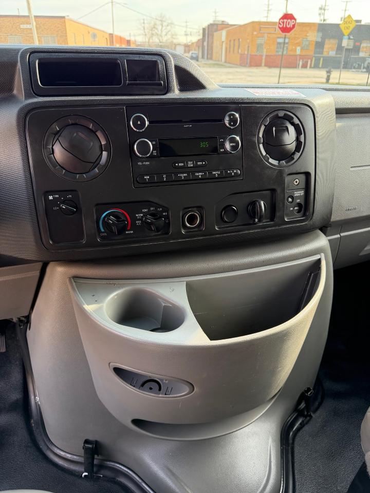 Ford Econoline E350 2019