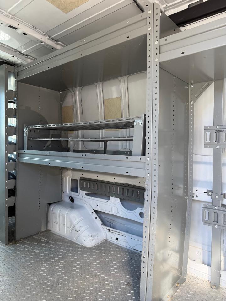 Ford Transit 350 Van Med. Roof w/Sliding Pass. 148-in. WB 2018