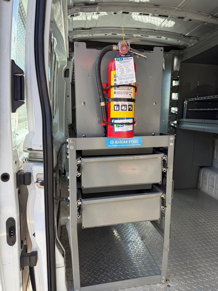 Ford Transit 350 Van Med. Roof w/Sliding Pass. 148-in. WB 2018