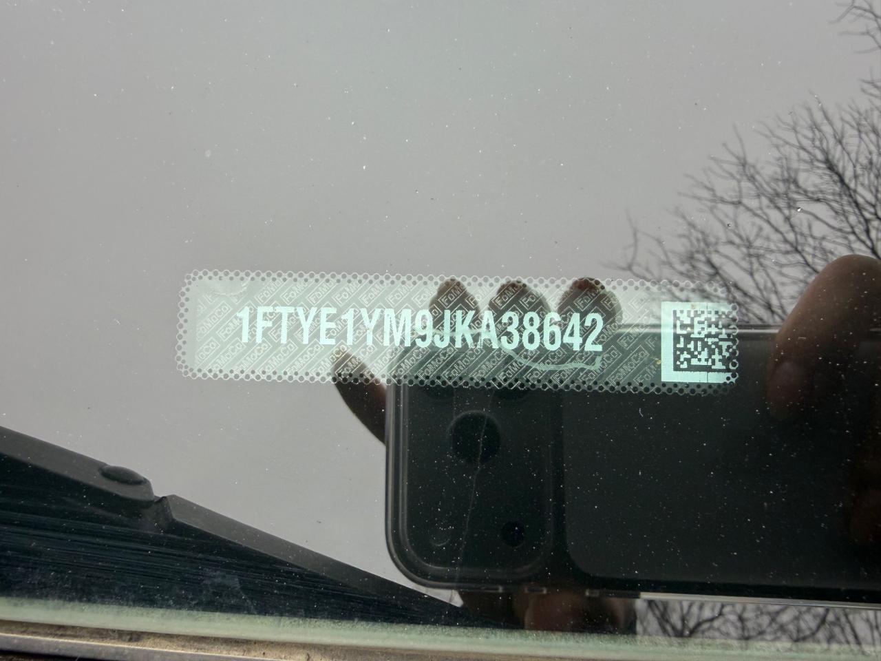 Ford Transit 150 Van Low Roof w/Sliding Pass. 130-in. WB 2018