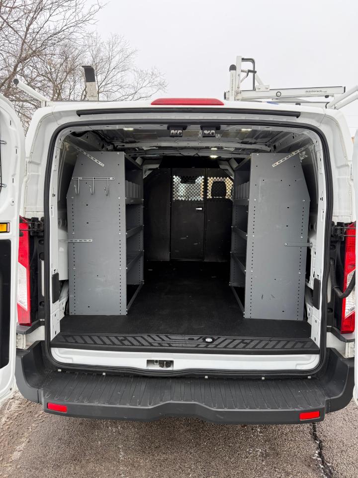 Ford Transit 150 Van Low Roof 60/40 Pass. 130-in. WB 2016