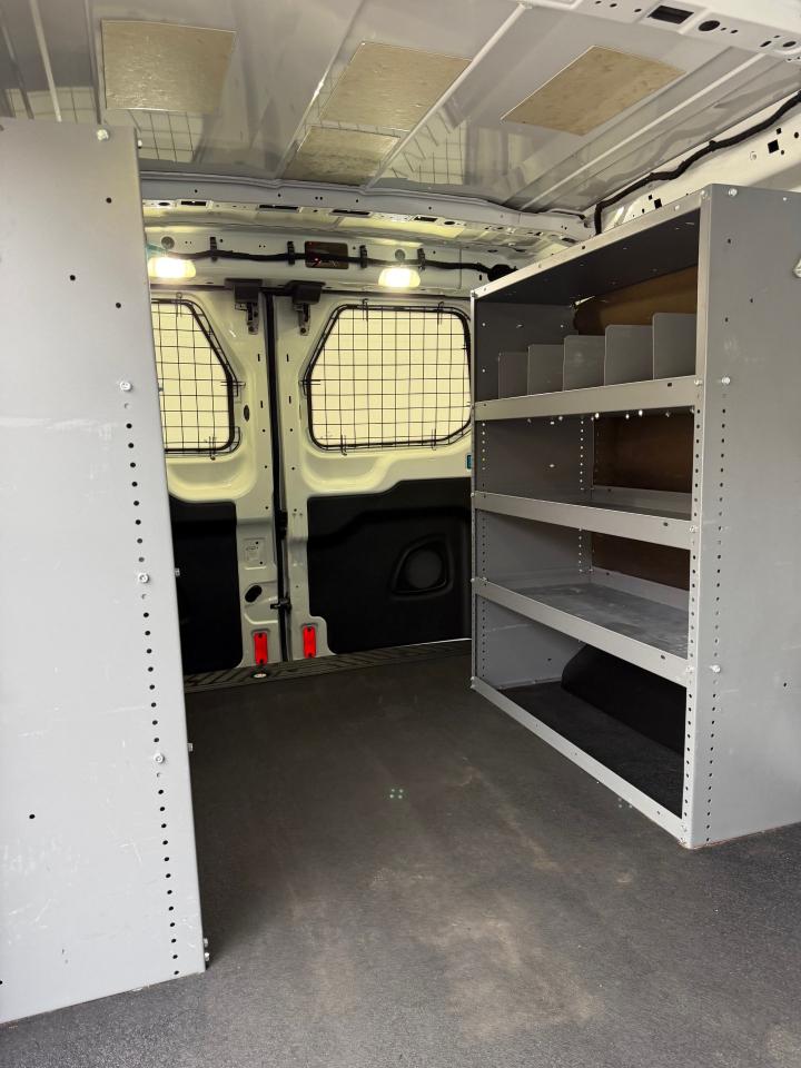 Ford Transit 150 Van Low Roof 60/40 Pass. 130-in. WB 2016