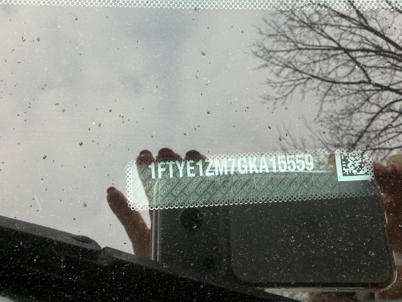 Ford Transit 150 Van Low Roof 60/40 Pass. 130-in. WB 2016