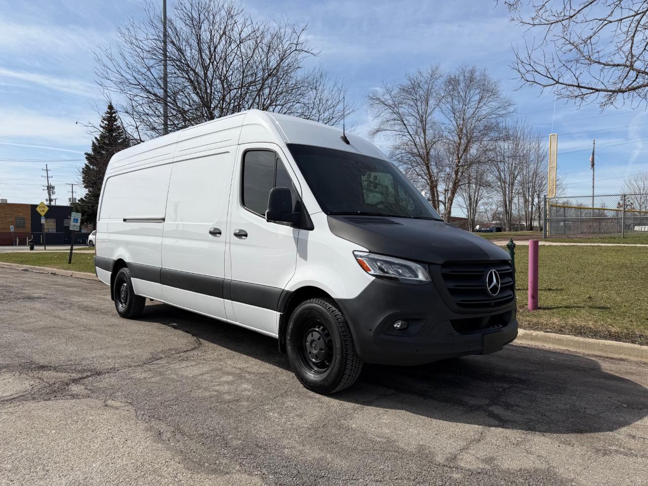 Mercedes-Benz Sprinter 2500 170-in. WB 2024