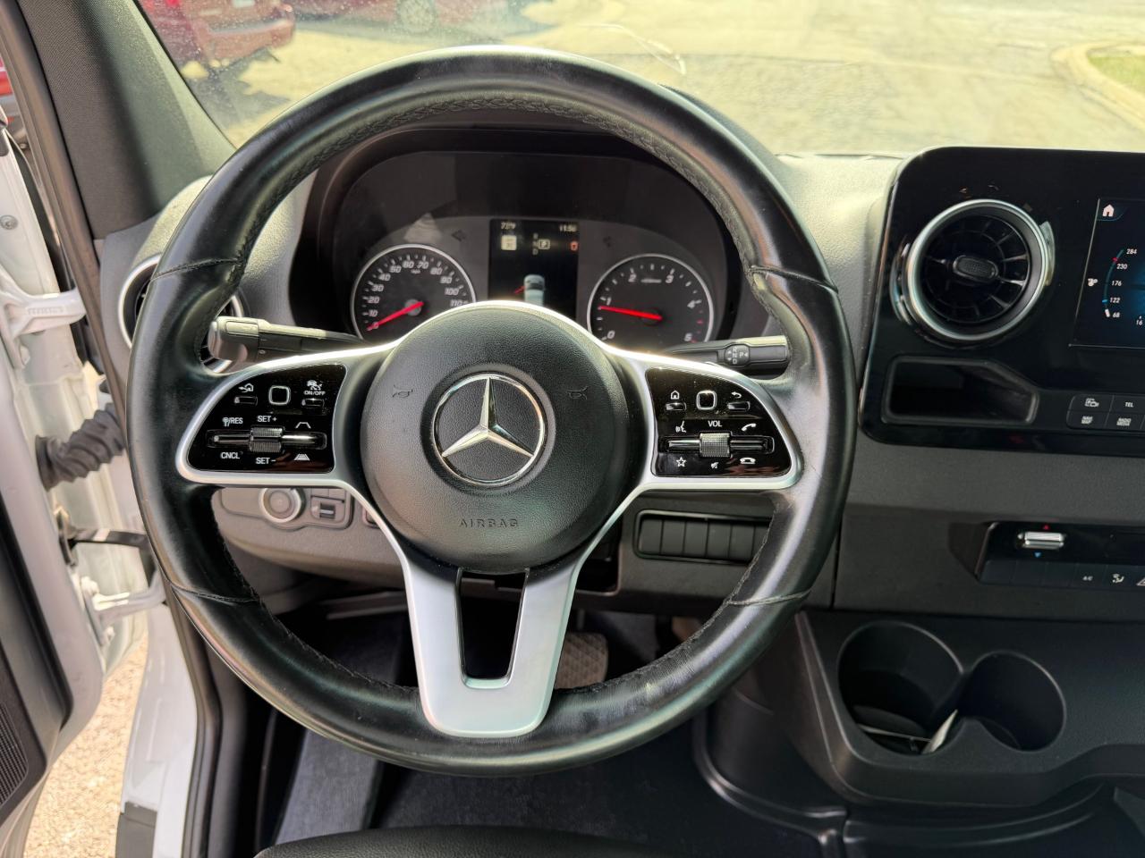 Mercedes-Benz Sprinter 2500 170-in. WB 2024