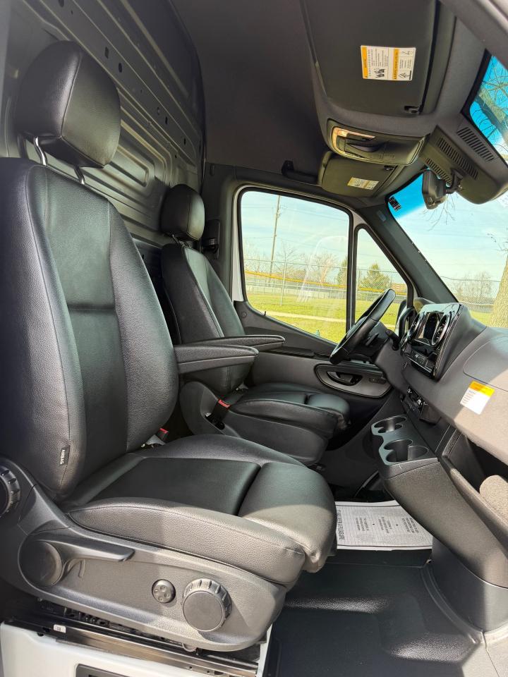 Mercedes-Benz Sprinter 2500 170-in. WB 2024