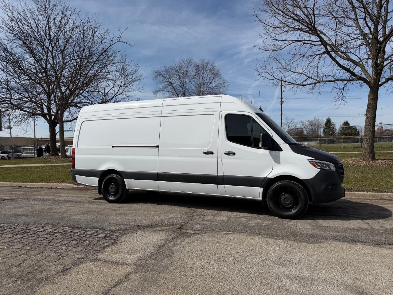 Mercedes-Benz Sprinter 2500 170-in. WB 2024