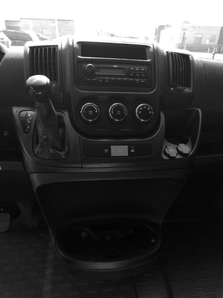 RAM Promaster 1500 Low Roof Tradesman 118-in. WB 2014