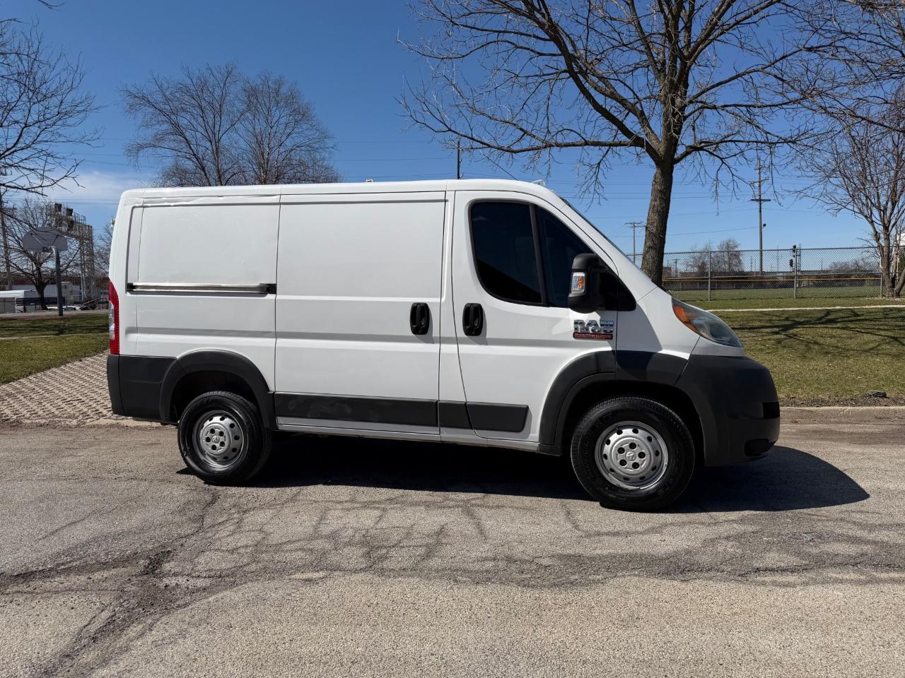 RAM Promaster 1500 Low Roof Tradesman 118-in. WB 2014