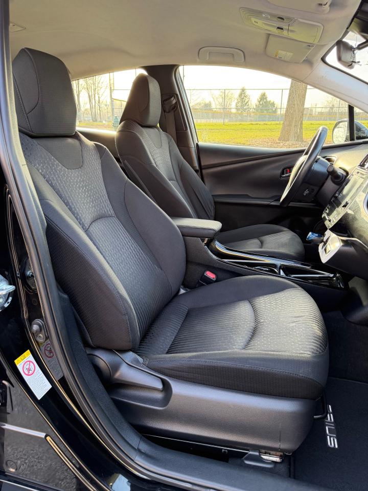 Toyota Prius Three 2017