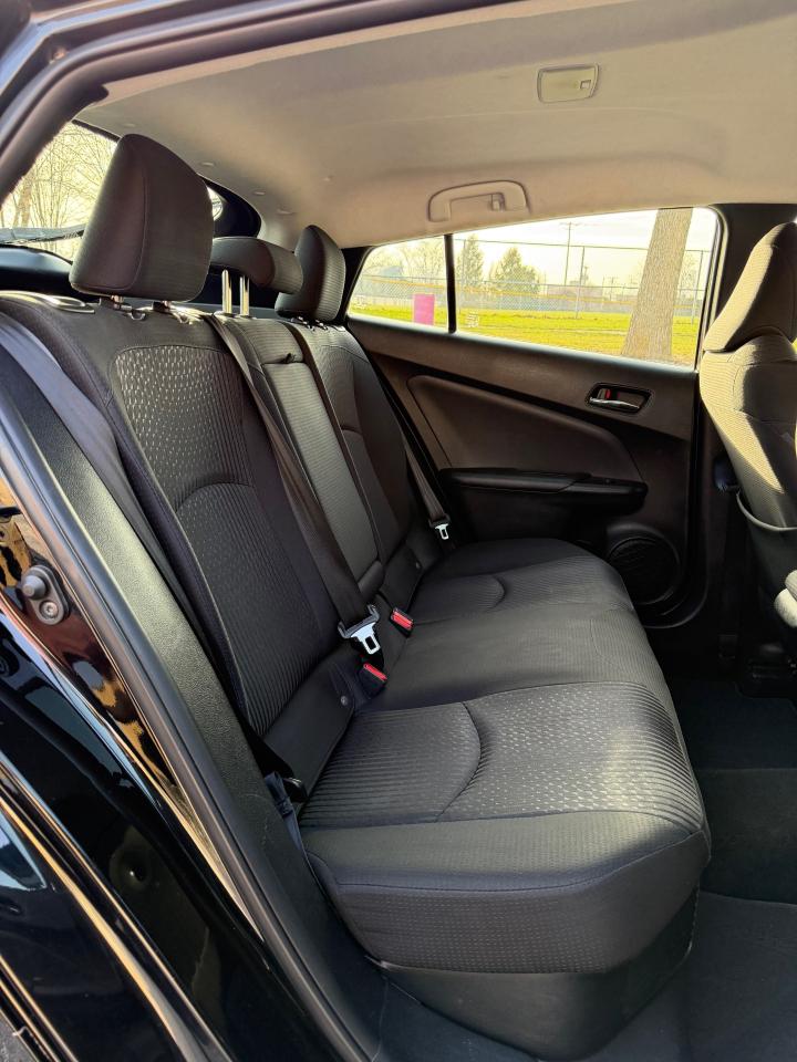 Toyota Prius Three 2017