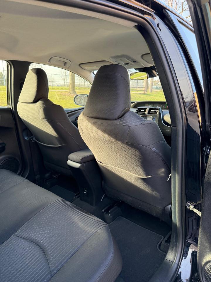 Toyota Prius Three 2017