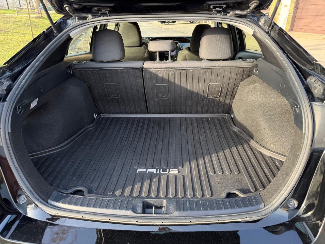 Toyota Prius Three 2017