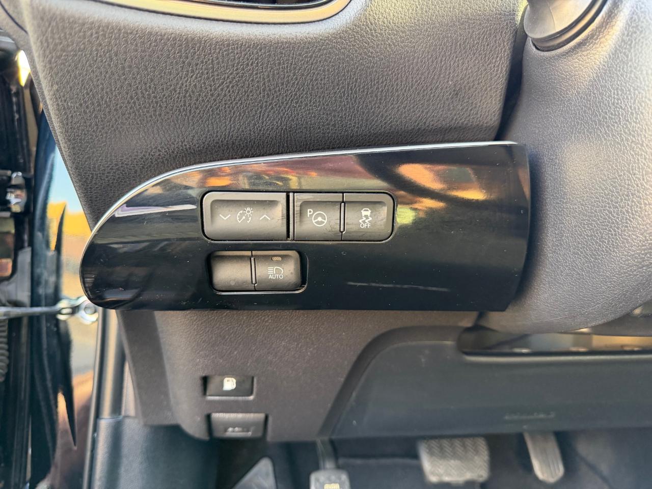 Toyota Prius Three 2017