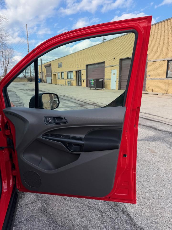 Ford Transit Connect Cargo Van XL LWB w/Rear 180 Degree Door 2020