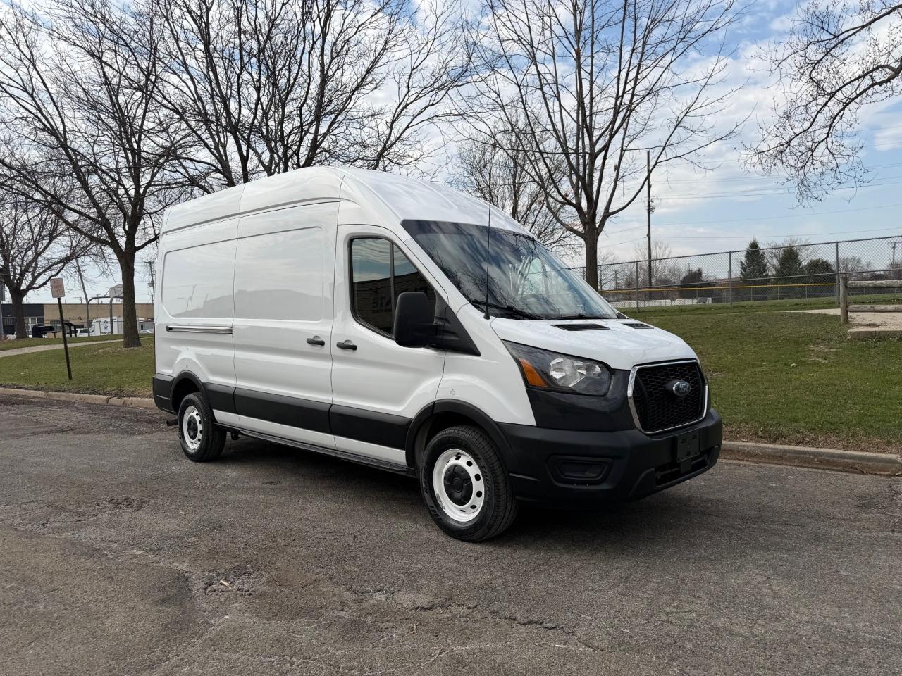 Ford Transit 250 Van High Roof w/Sliding Pass. 148-in. WB 2021
