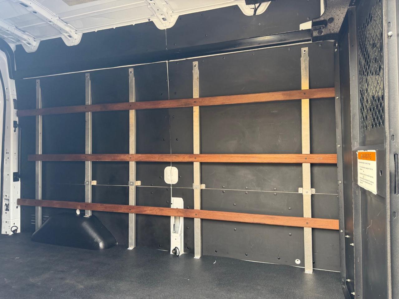 Ford Transit 250 Van High Roof w/Sliding Pass. 148-in. WB 2021